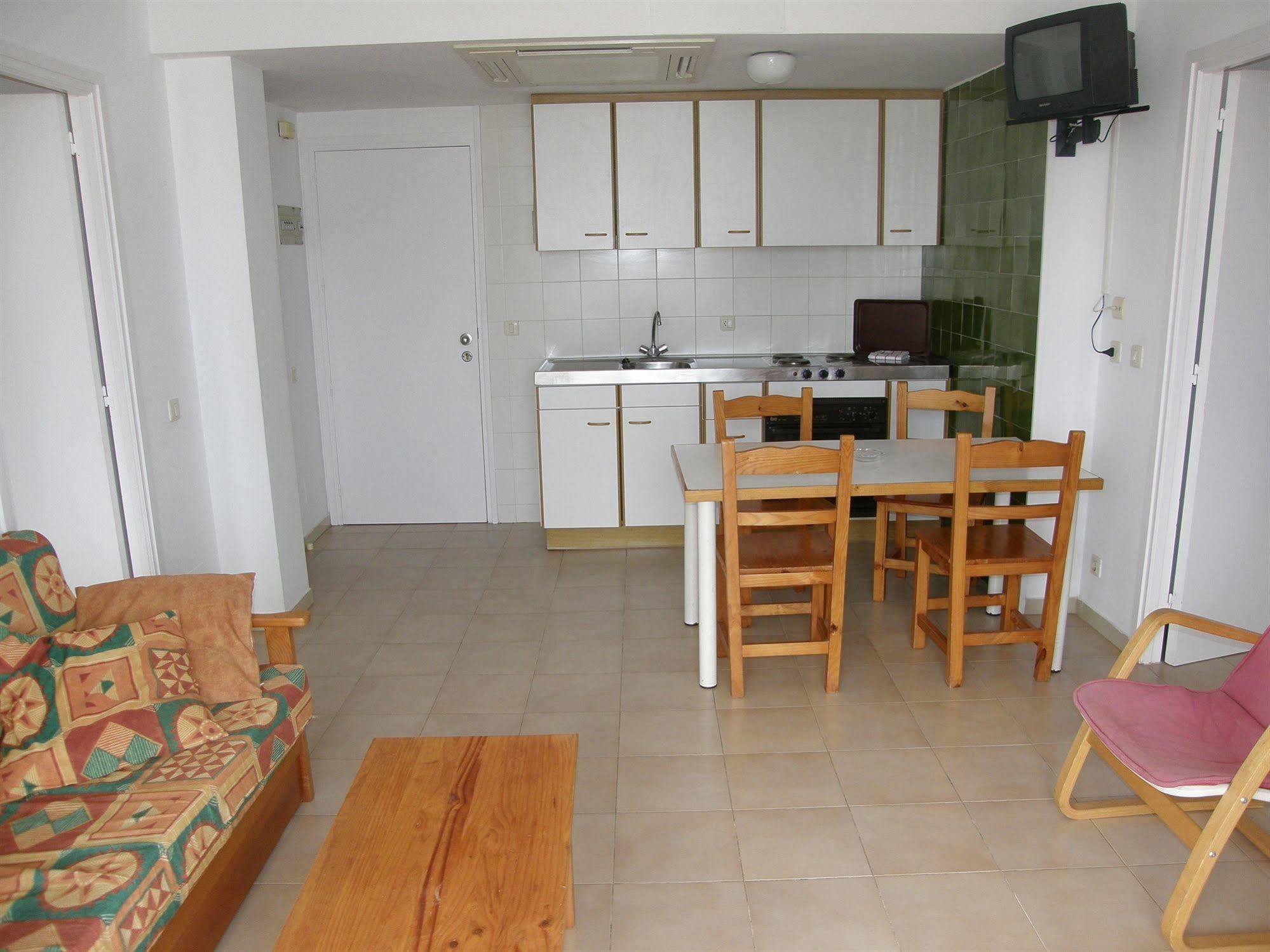 Apartamentos Miami L'Estartit Exterior photo